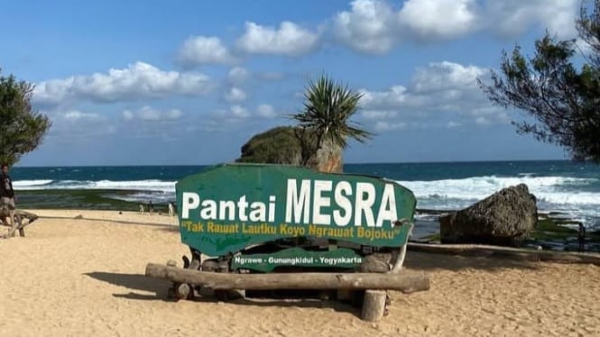 Pantai Mesra Jogja, destinasi wisata pantai yang aesthetic