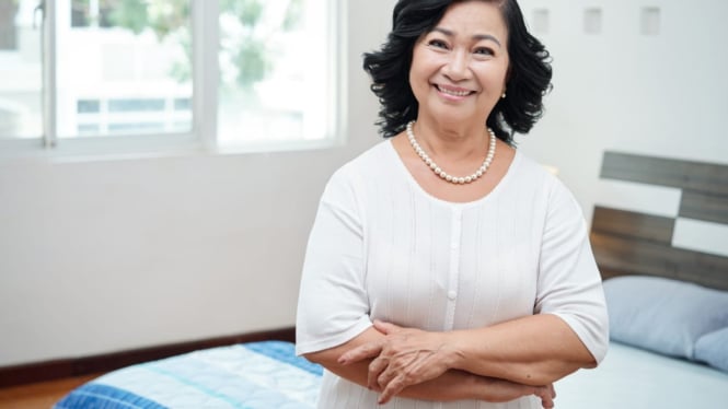 Ilustrasi wanita awet muda di usia senja