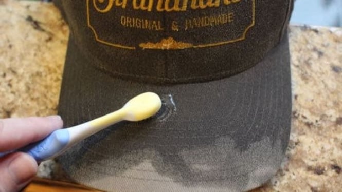 Mencuci Baseball Cap