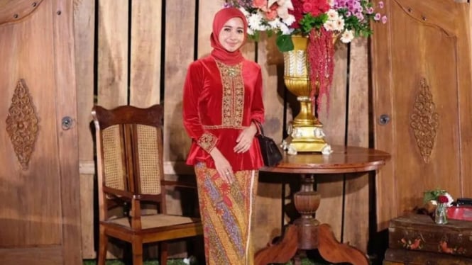 Model kebaya hijab