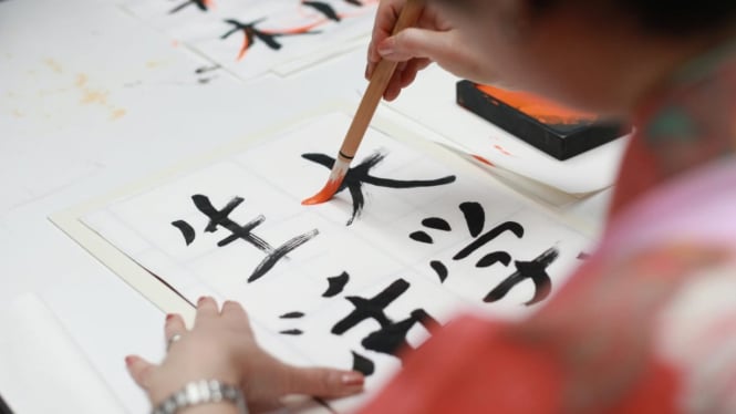 ilustrasi belajar bahasa china