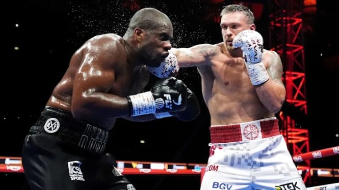 Usyk Serang Dubois di Wembley Stadium