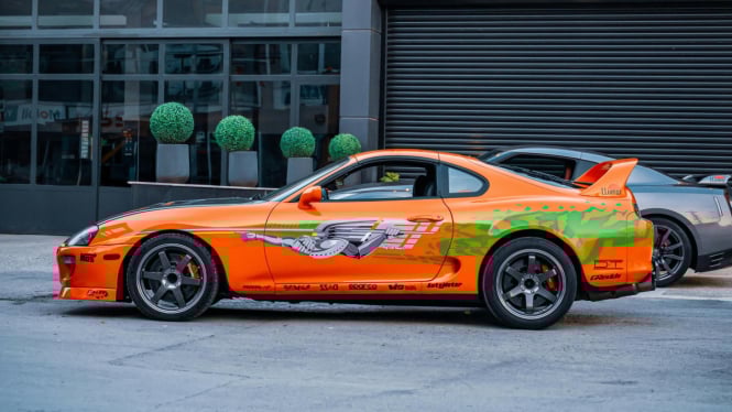 Mobil Supra Dengan Style JDM.
