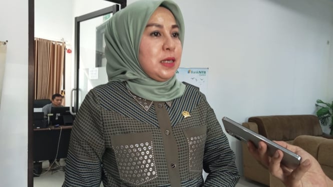 Anggota Komisi VIII DPR RI, Mahdalena