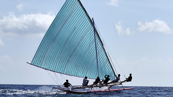 Lomba Perahu Layar di Sangiang Kabupaten Bima, NTB