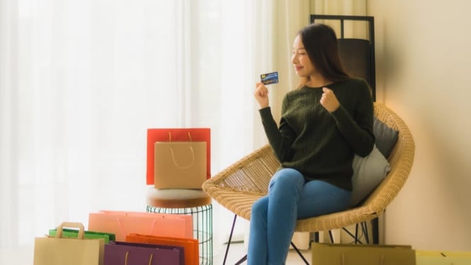 Belanja impulsif bikin puas, tapi dompet bisa merana