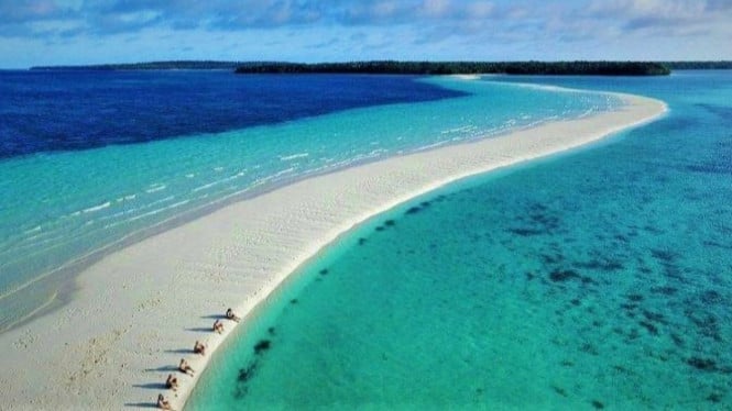 Pulau Ngurtafur, Sepotong Surga Di Tmur Indonesia