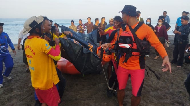 Wisatawan asal NTT yang Hilang Terseret Arus Ditemukan Tewas