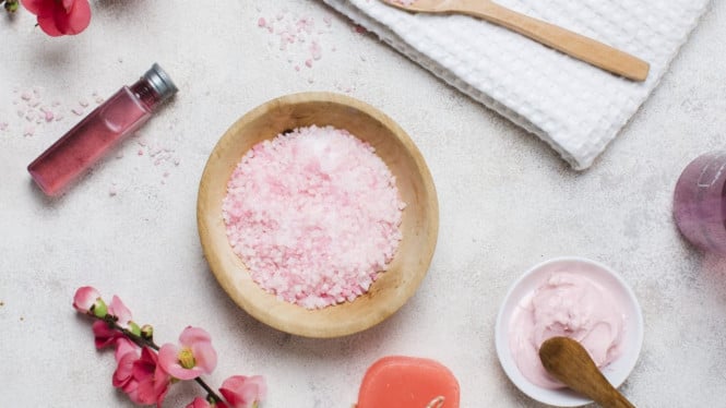 Membuat bath salt sendiri di rumah