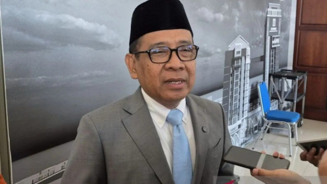 Menko PMK, Pratikno di Universitas Muhammadiyah Surabaya.