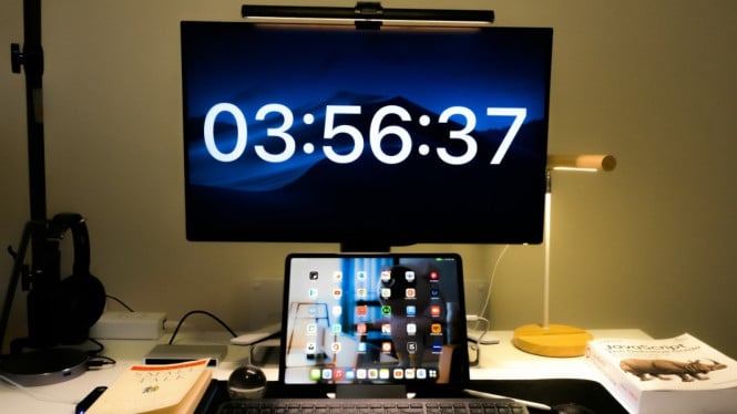 Tampilan timer kerja pada layar monitor