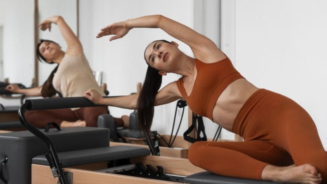 Pilih Yoga atau Pilates?
