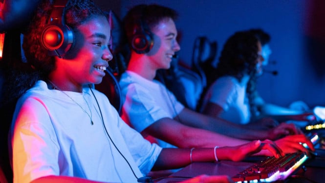 lustrasi Sedang Game Bermain Esports
