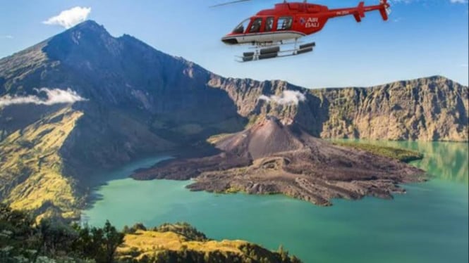 Wisata helikopter diatas Kaldera Rinjani tengah marak