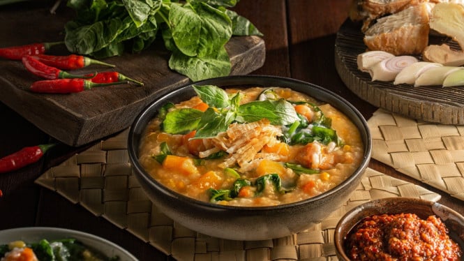 Bubur Manado bisa jadi menu sarapan yang unik