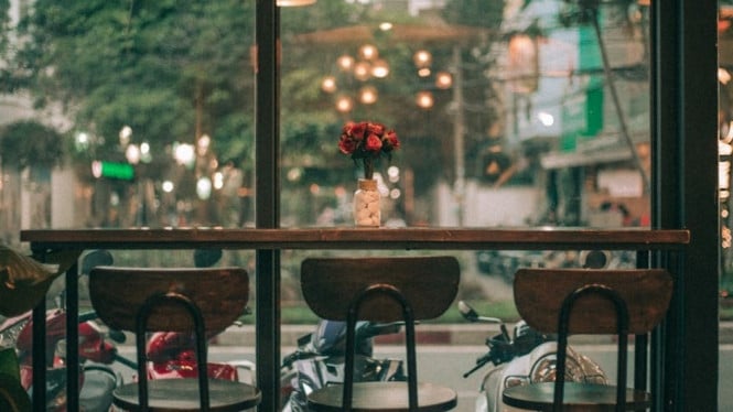 Berbagai Tipe Pengunjung Coffee Shop
