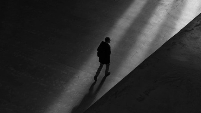 Orang Introvert Sangat Menikmati Kesendirian