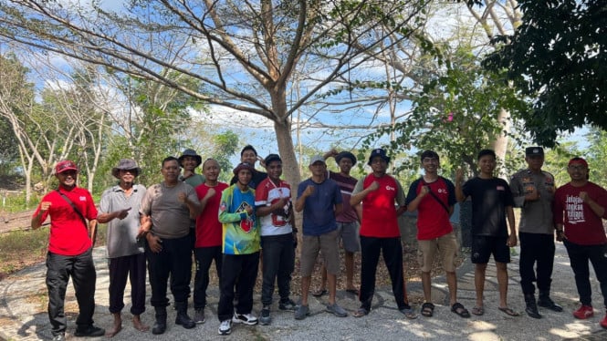 Desa, ormas, komunitas dan aparat di Taman Wisata Gunung Sasak.