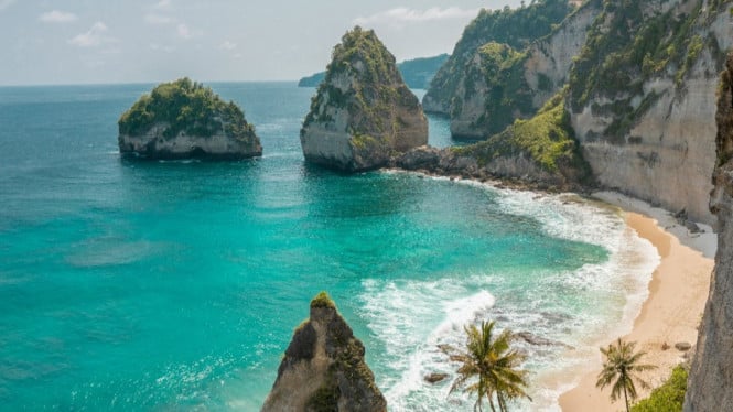 Pesona Pantai Tersembunyi Di Bali Sangat Menenangkan Bak Surga Pribadi