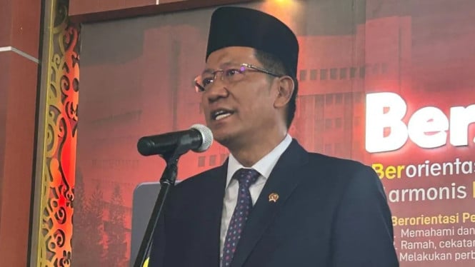 Menteri Hukum Supratman Andi Agtas saat konferensi pers