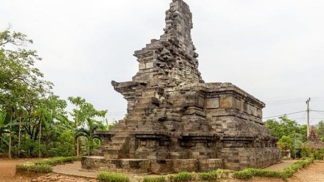 Jelajahi keindahan Candi Rimbi