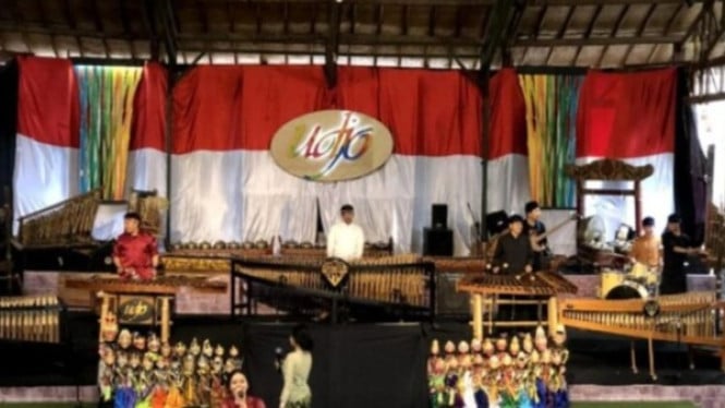 Sang Angklung Udjo Menghadirkan Musik Tradisional Bandung