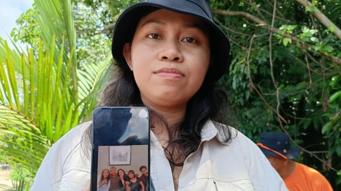 Ruth Deidree Marie Korin Boelan (27) mencari keluarganya yang hilang