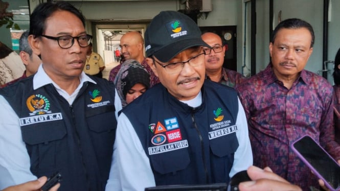 Mensos Saifullah Yusuf Jenguk Korban Luka di RSUP Prof Ngoerah