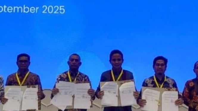 Penandatangan kerja sama kemdendisdakmen dan Univ Hamzanwadi.