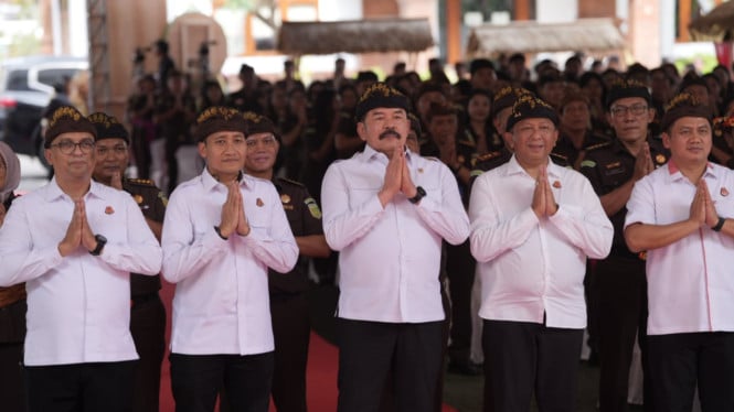 Jaksa Agung ST Burhanuddin Saat Meresmikan Fasilitas Pendukung
