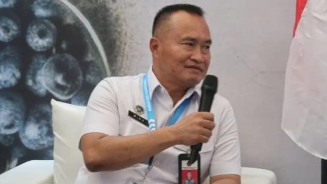 Rustandi Wira Manggala sedang memaparkan manfaat MBG