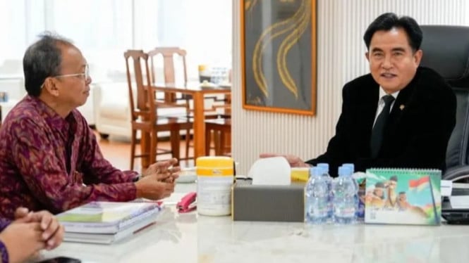 Gubernur Bali bertemu dengan Menko PMK bahas Pasca banjir Bali.