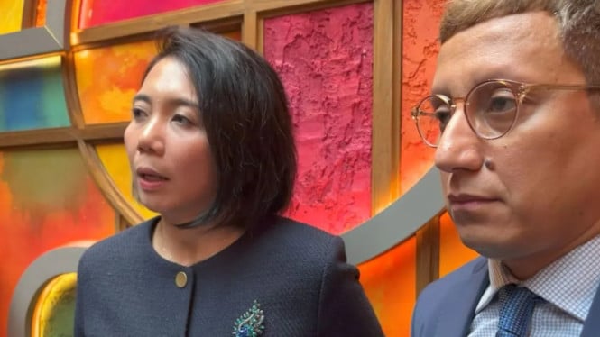 Jubir Kemlu RI Yvonne Mewengkang dan Vahd Nabyl A. Mulachela