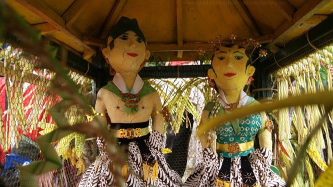 Boneka pengantin Bekakak, lambang penghormatan leluhur