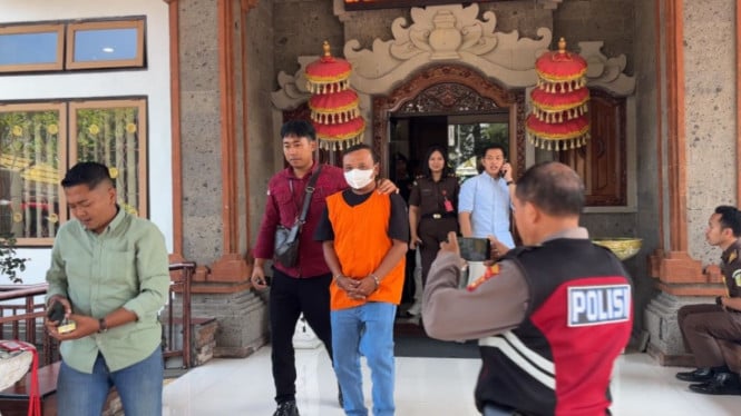 Korupsi Dana Desa, Oknum Perangkat Desa Jegu IGPPW Ditahan