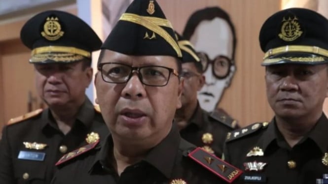 Kepala Kejati NTB menyampaikan terkait Kasus dana Siluman di NTB.