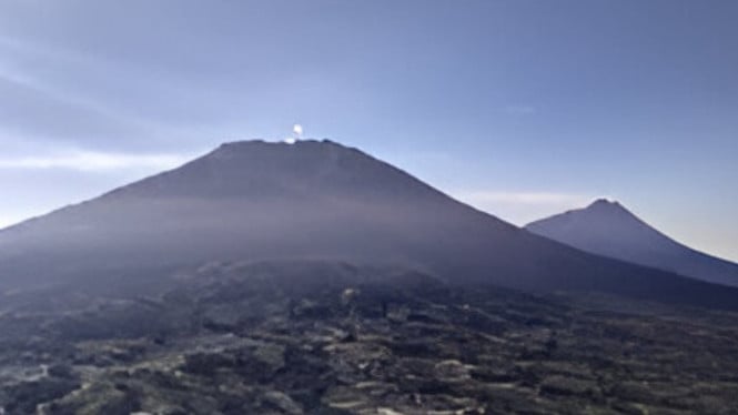 Penampakan Gunung Andong