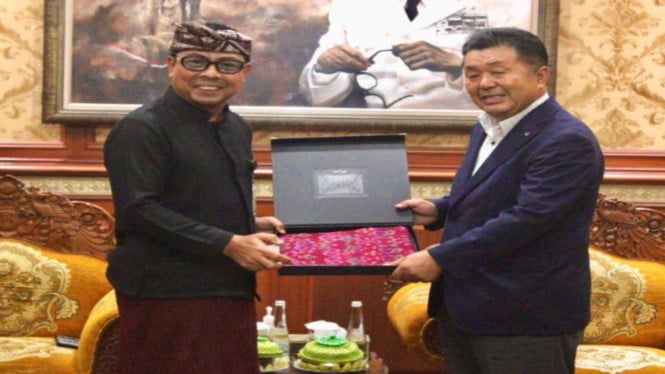Wawali Arya Wibawa Audiensi dengan Bali Japan International College