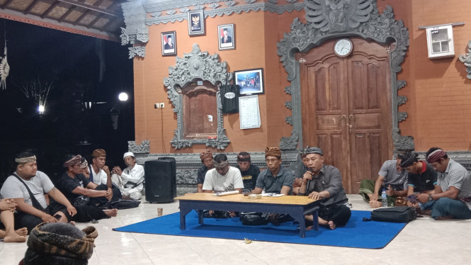 Kabid Keswan dan Kesmavet Melakukan Sosialisasi saat Rapat Adat