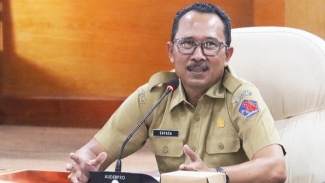 Sekda Buleleng ingatkan pejabat dan ASN soal bermedia sosial.