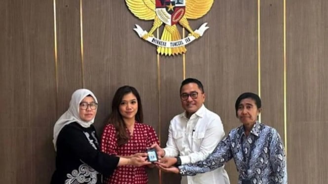 Pengembalian kartu identitas liputan di Istana Kepresidenan