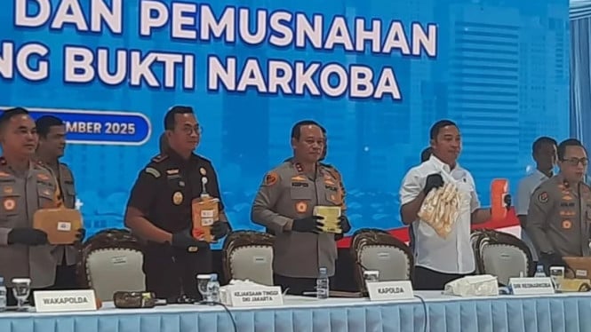 Polda Metro Jaya lakukan konferensi pers mengungkap kasus narkoba