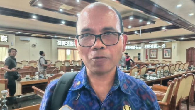 Kepala DKLH Bali, I Made Rentin
