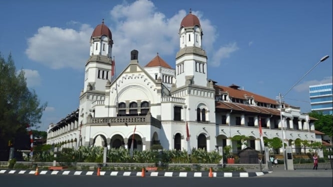 Keindahan arsitektur Lawang Sewu berpadu kisah sejarah