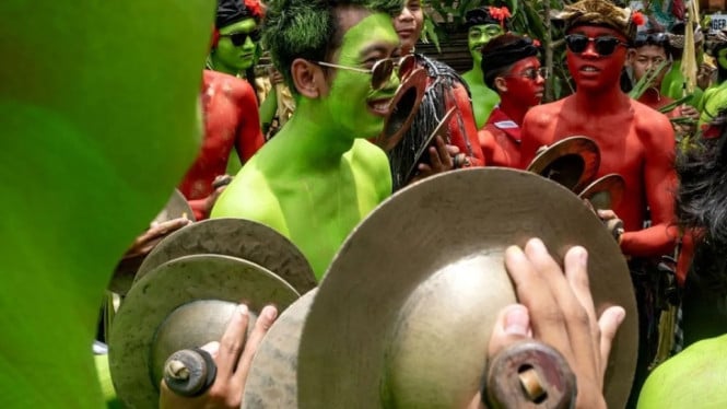 Pelaksanaan Ritual Ngerebeg