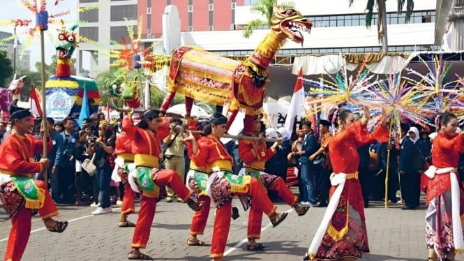 Tradisi Dugderan saat  membawa Warak Ngendog.
