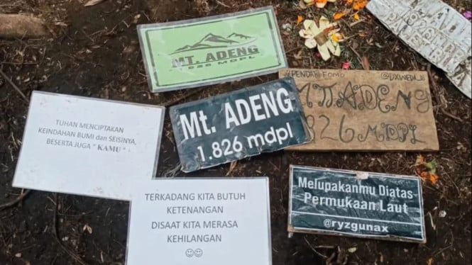 Plakat di Gunung Bali yang ditinggalkan oleh pendaki