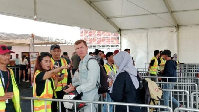 Antusiasme penonton MotoGP memasuki Sirkuit Mandalika