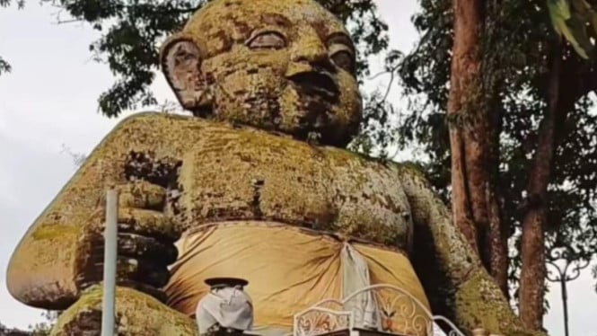 Patung Bayi Sakah Bali
