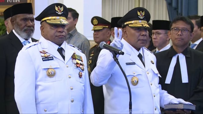 Prabowo melantik Gubernur dan Wakil Gubernur Papua